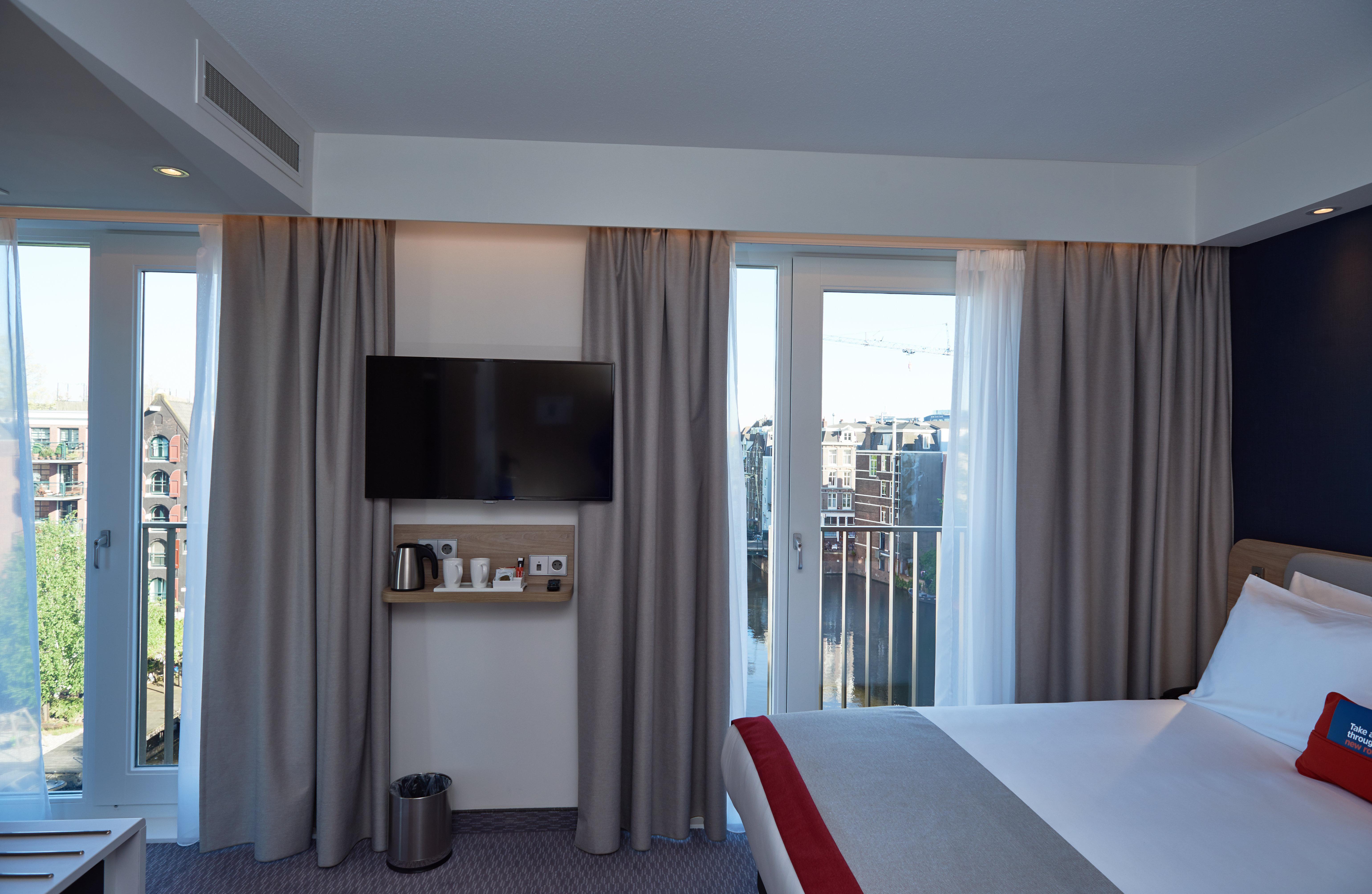 Holiday Inn Express Amsterdam - City Hall Amsterdam, Netherlands — book  Hotel, 2023 Prices